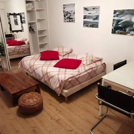 Апартаменты Centre Proche De *